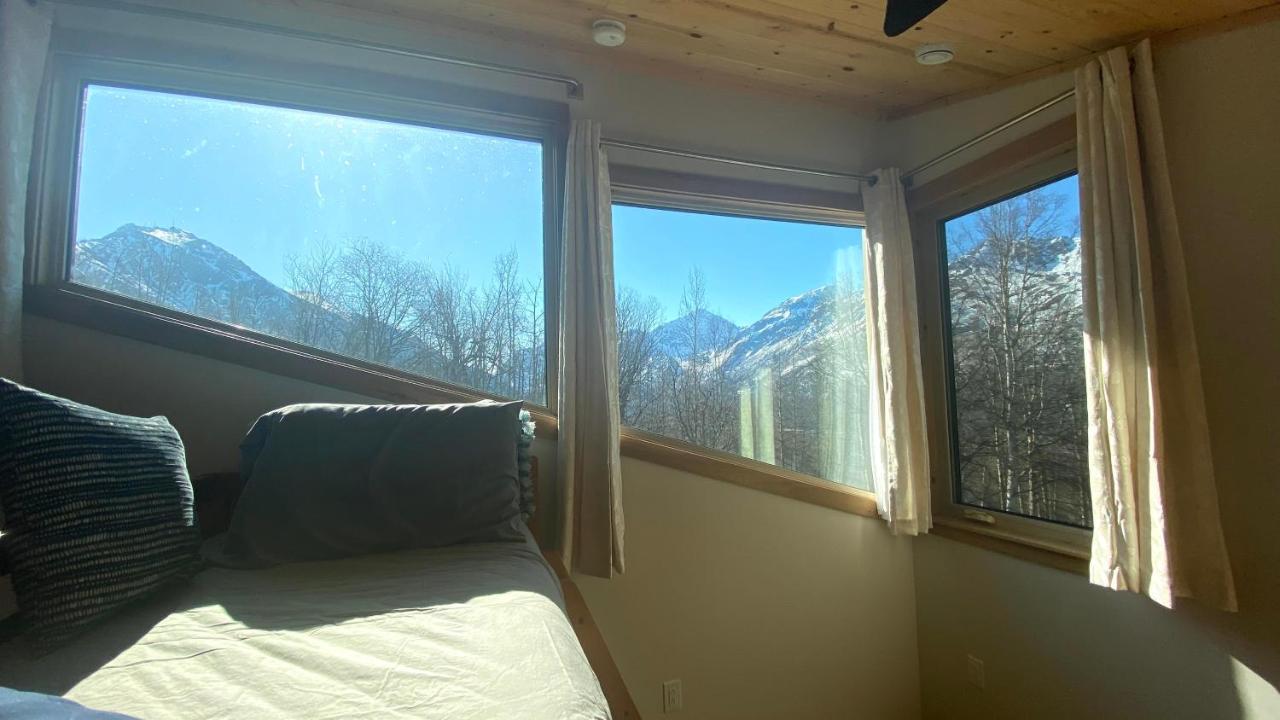 Eagle River Eagle Peak Guesthouse מראה חיצוני תמונה