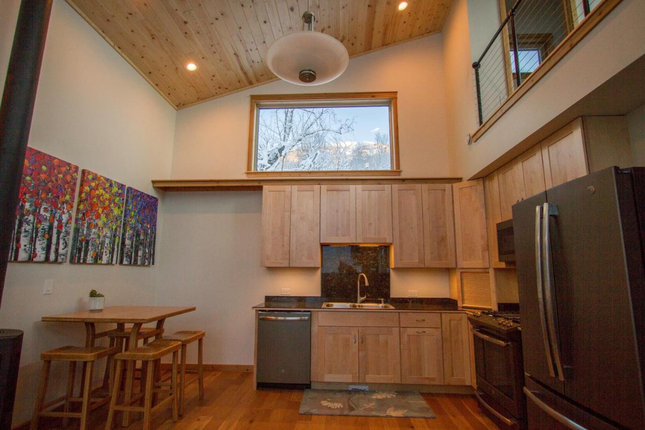Eagle River Eagle Peak Guesthouse מראה חיצוני תמונה
