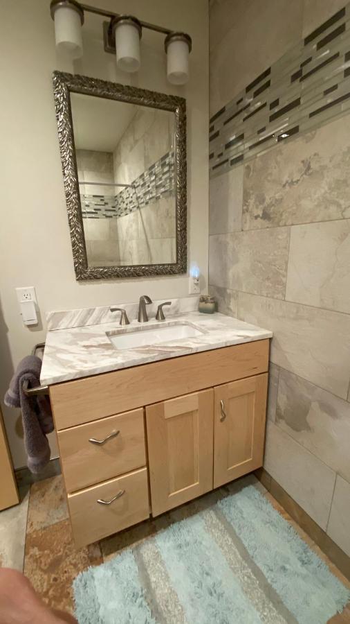 Eagle River Eagle Peak Guesthouse מראה חיצוני תמונה