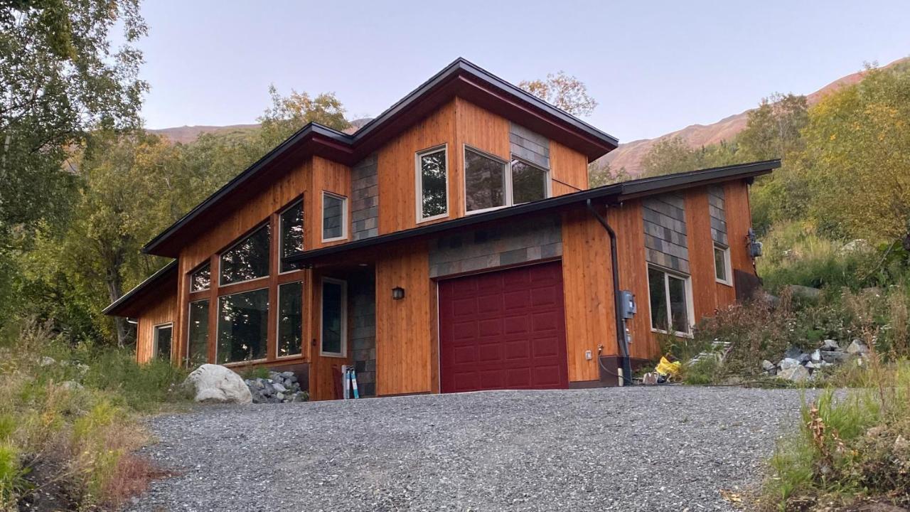 Eagle River Eagle Peak Guesthouse מראה חיצוני תמונה