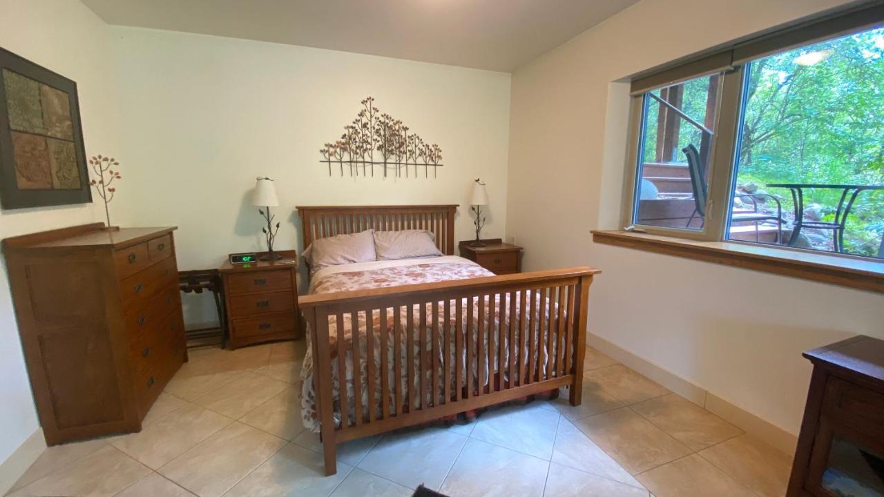 Eagle River Eagle Peak Guesthouse מראה חיצוני תמונה