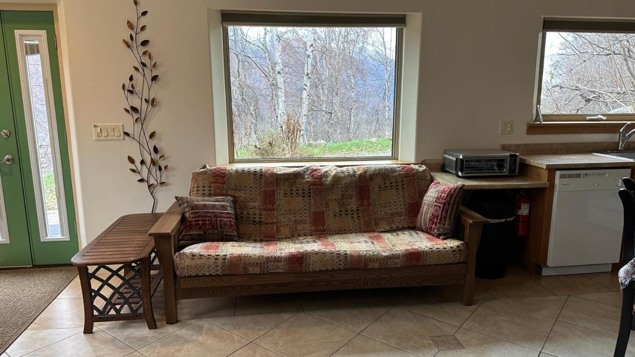 Eagle River Eagle Peak Guesthouse מראה חיצוני תמונה