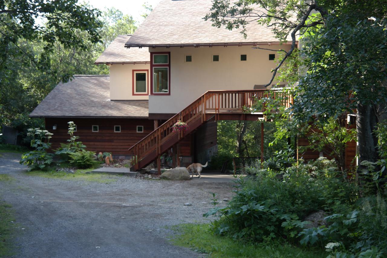 Eagle River Eagle Peak Guesthouse מראה חיצוני תמונה