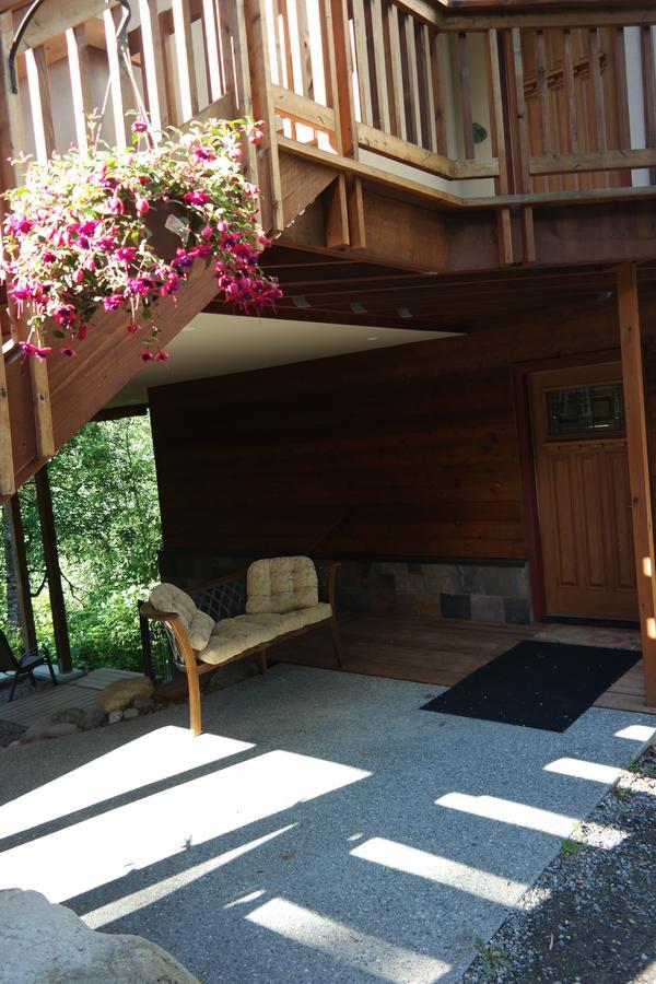 Eagle River Eagle Peak Guesthouse מראה חיצוני תמונה